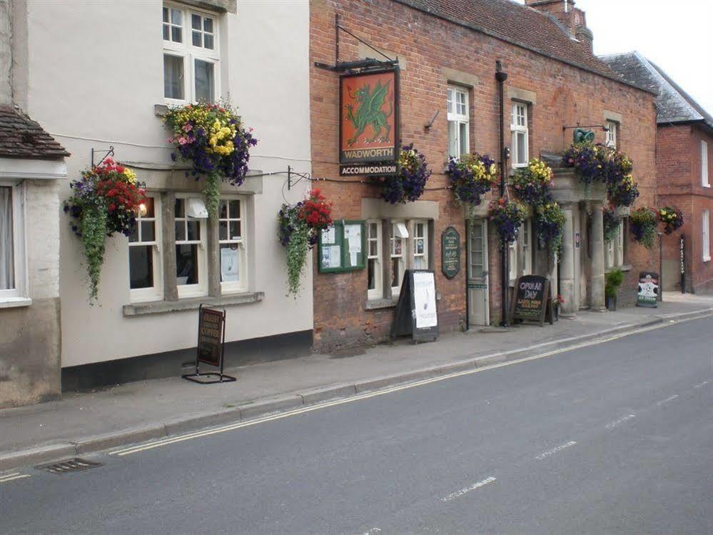 The Green Dragon Market Lavington Exterior photo